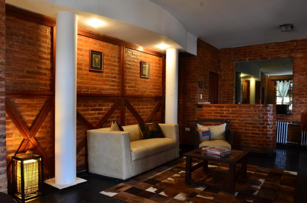 Posada Alpenrose Neu Villa Carlos Paz Exteriör bild